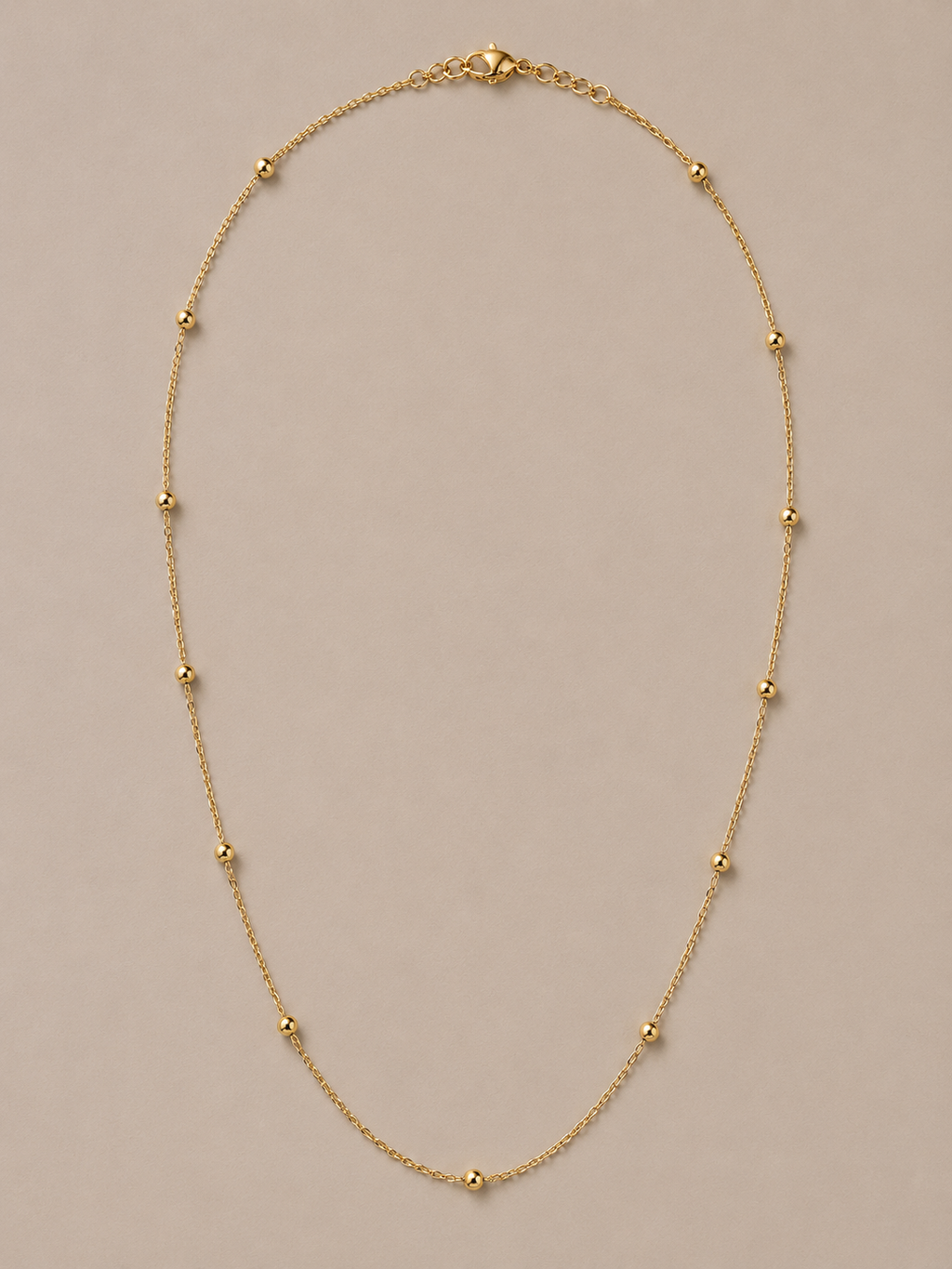 Collar de oro
